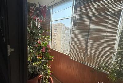 Apartament cu 3 camere decomandat în Tineretului - 13