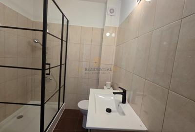 Apartament cu 2 camere semidecomandat, mobilat în Central - 14