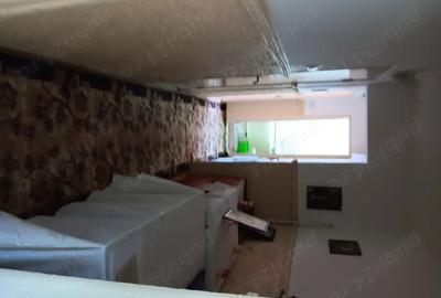 Apartament cu 3 camere semidecomandat în Pieții - 4