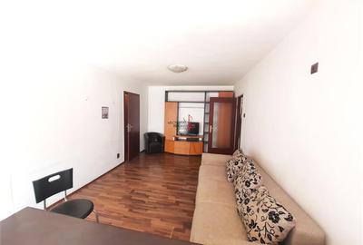 Apartament cu 2 camere semidecomandat în Iancului