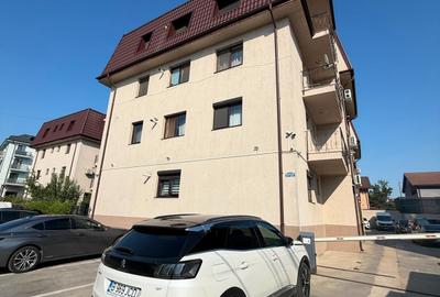 Apartament cu 2 camere semidecomandat în Fundeni