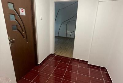 Apartament cu 3 camere în Universității - 8