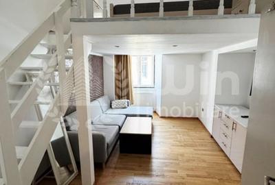 Apartament cu 2 camere semidecomandat, mobilat în Central
