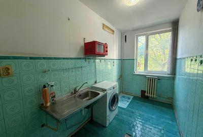 Apartament cu 3 camere decomandat în Berceni - 7