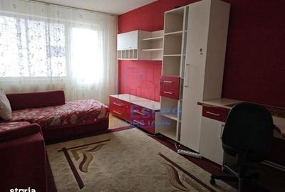 Apartament cu 3 camere decomandat în Alexandru cel Bun