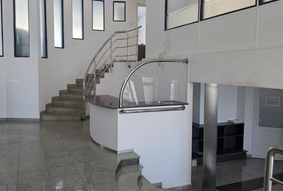 Birou, de 350 mp, în Barbu Văcărescu