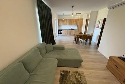 Apartament cu 2 camere decomandat în Sud