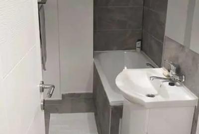 Garsonieră decomandată în Far - 2