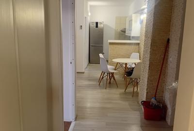 Apartament cu 3 camere decomandat în Aradul Nou - 2