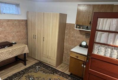 Casă cu 3 camere în Central