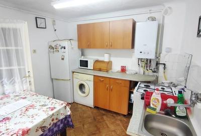 Casă cu 6 camere cu Teren 385 Mp în Dâmbul Rotund - 3