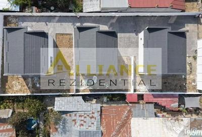 Casă cu 5 camere cu Teren 300 Mp în Central