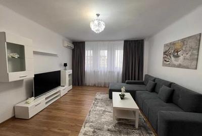 Apartament cu 3 camere decomandat, mobilat în Ultracentral