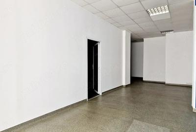 Spațiu comercial, de 70 mp, în Central