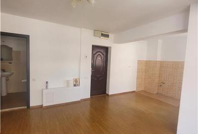 Apartament cu 2 camere decomandat în Energia - 13