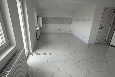 Apartament cu 4 camere decomandat în Central - 7