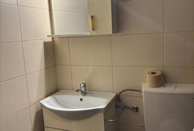 Apartament cu 2 camere semidecomandat în 7 Noiembrie - 3