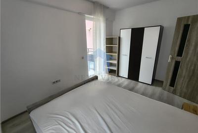 Apartament cu 3 camere decomandat în Iris - 11