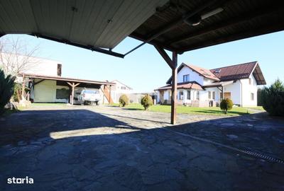 Casă cu 4 camere în Cristian