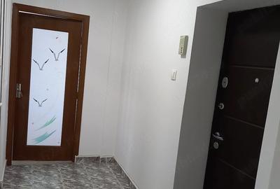 Apartament cu 2 camere decomandat în 9 Mai - 3
