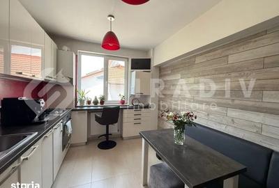 Apartament cu 3 camere, mobilat în Andrei Mureșanu