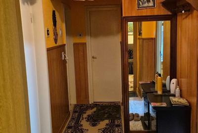 Apartament cu 2 camere decomandat în Central - 3