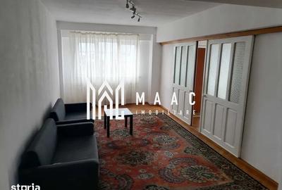 Apartament cu 4 camere decomandat în Mihai Viteazul