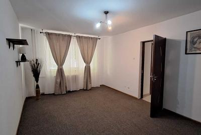 Apartament cu 2 camere decomandat în Turda