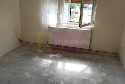 Apartament cu 4 camere decomandat în Alexandriei - 1