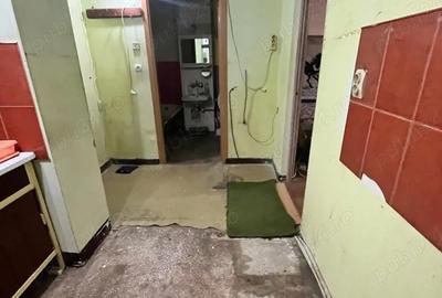 Garsonieră decomandată în Central - 4