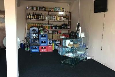 Spațiu comercial, în Central - 3