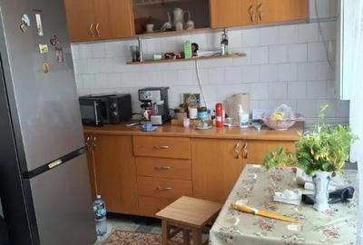 Casă cu 3 camere cu Teren 325 Mp în Casa de Cultură - 1