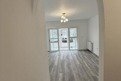 Garsonieră decomandată în Central - 14
