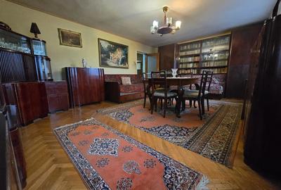 Proprietar vand apartament decomandat 90 mp - 3 camere in Brad - 3