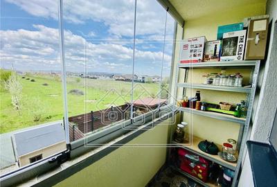 Ap cu 3 camere, 2 bai si 2 balcoane, situat in C. Arhitectilor - 1