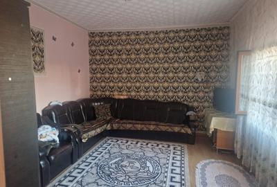 Agentie imobiliara vindem casa la sol in Năvodari - 6