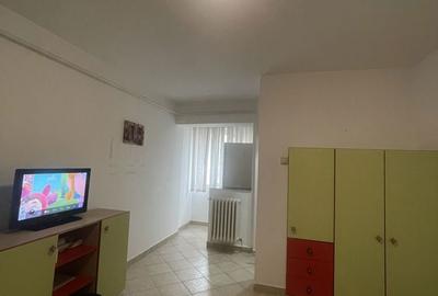 Garsonieră nedecomandată în Valea Adâncă - 1