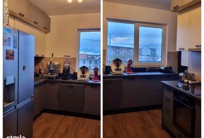 Apartament cu 3 camere decomandat în Cristian - 8