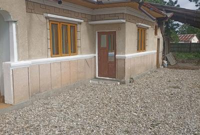 Casă cu 3 camere în Puchenii Mari - 5