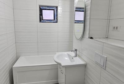 Apartament cu 4 camere decomandat în - 10