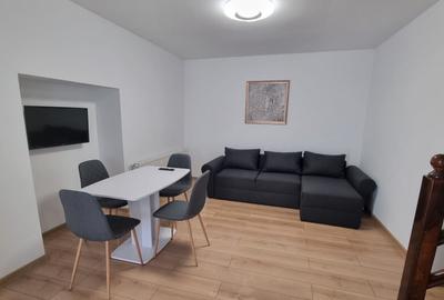 Persoana fizica inchiriez casa Centru Vechi