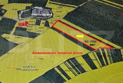 Teren de 16700 mp, în Central - 3