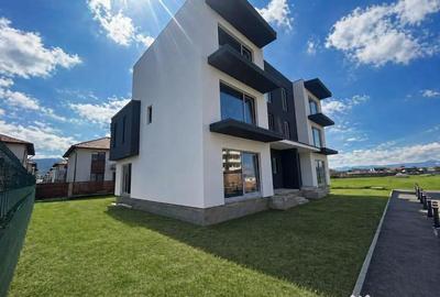 Casă cu 5 camere cu Teren 538 Mp în Central - 13