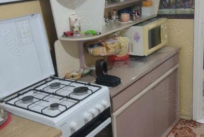 Inchiriez apartament doua camere - 8