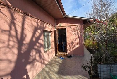 CASĂ DE VÂNZARE CU 4 CAMERE IN ZONA BUCUREȘTI-NOI SEC.1 - 1