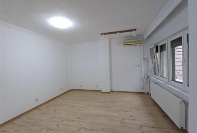 Casa 7 camere - 232 s.u. - Piata Domenii - 15