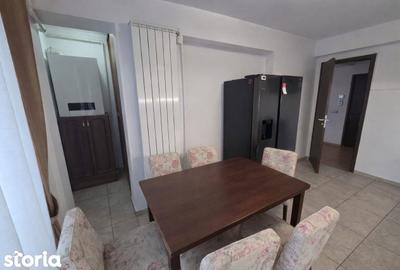 Apartament cu 4 camere, mobilat în Central - 8