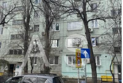 Apartament cu 3 camere decomandat în Drumul Taberei - 9