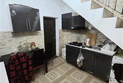 Casă individuală cu 6 camere cu Canalizare în Casa de Cultură - 21