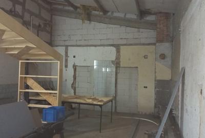 Vand casa cu 6 cam .+ depozite in  com.Acatari. Vand casa cu 6 cam .+ depozite in  com.Acatari. - 3